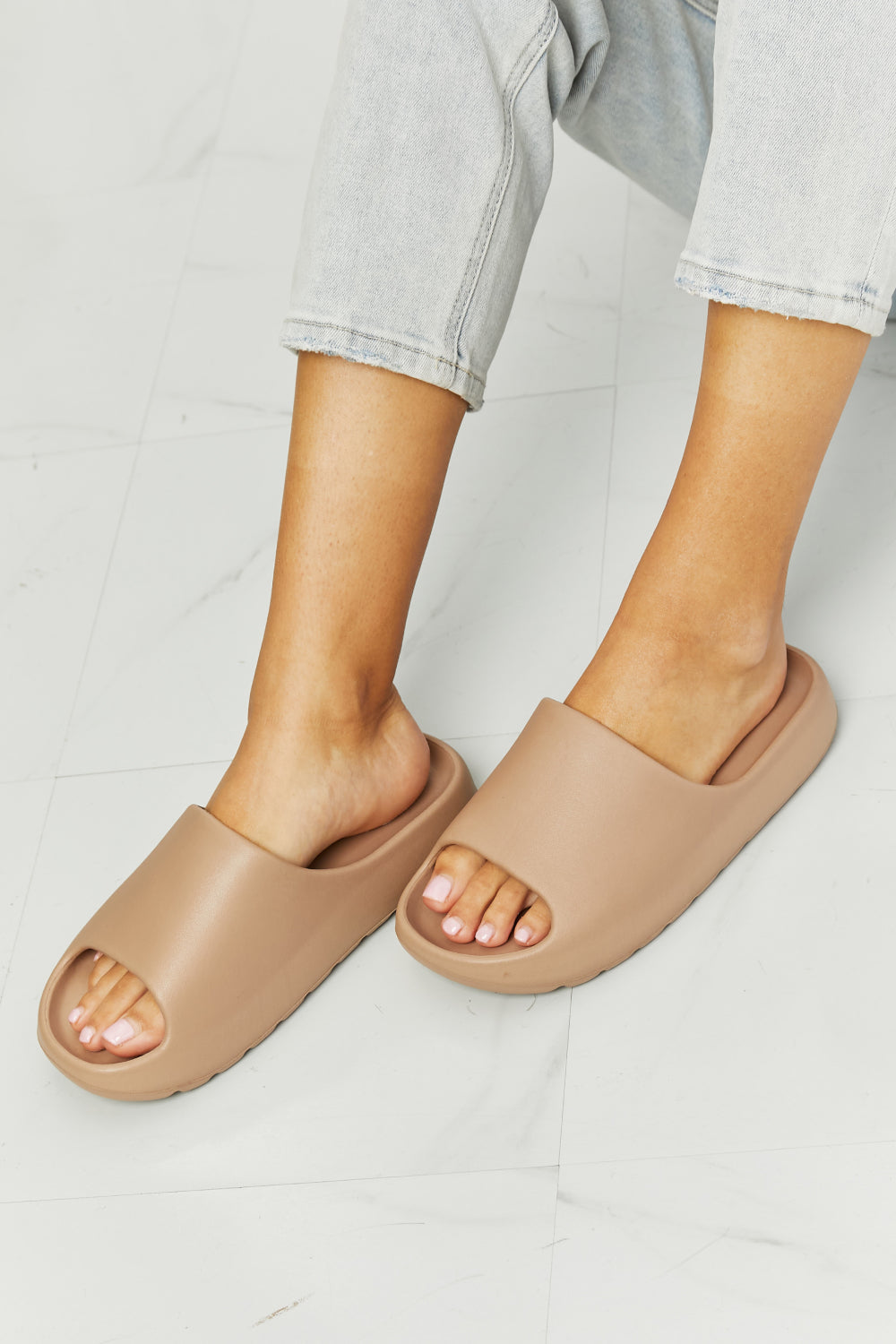 NOOK JOI In My Comfort Zone Slides in Beige Trendsi