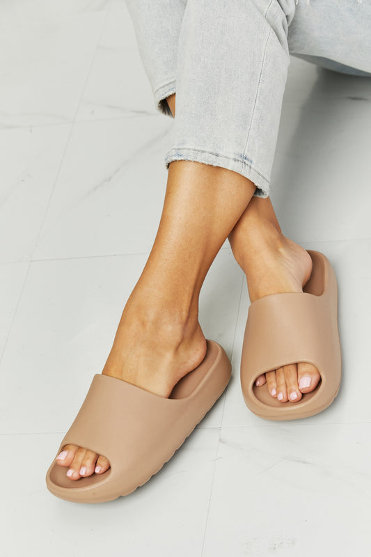 NOOK JOI In My Comfort Zone Slides in Beige Trendsi